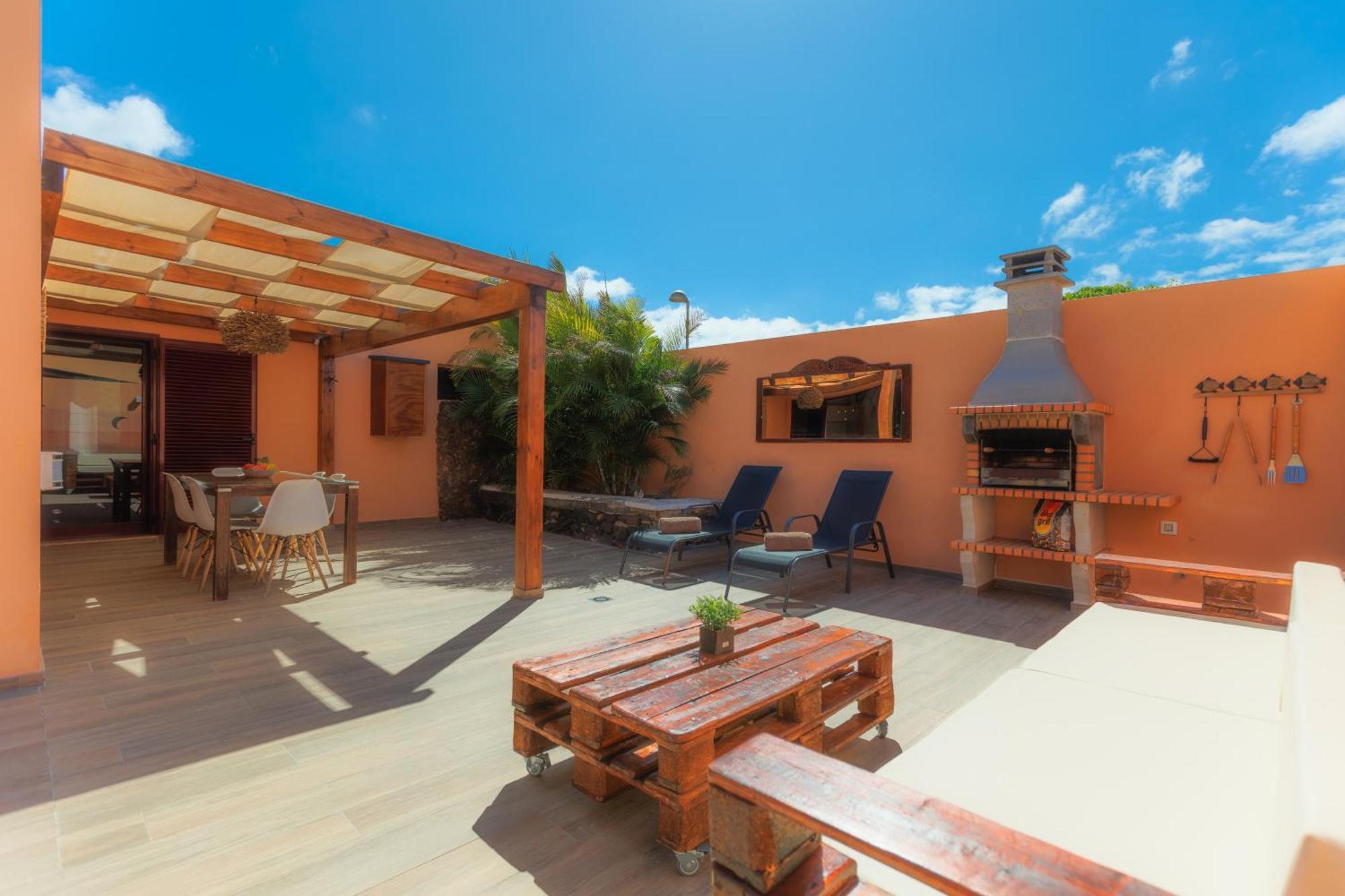 Villa Jacuzzi & Barbecue La Oliva Ngoại thất bức ảnh